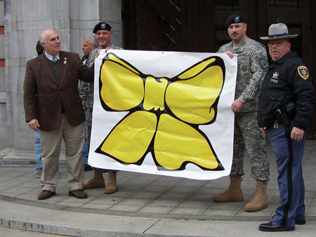 Photos of the Unveiling of the Yellow Ribbon Banners  - photo 2